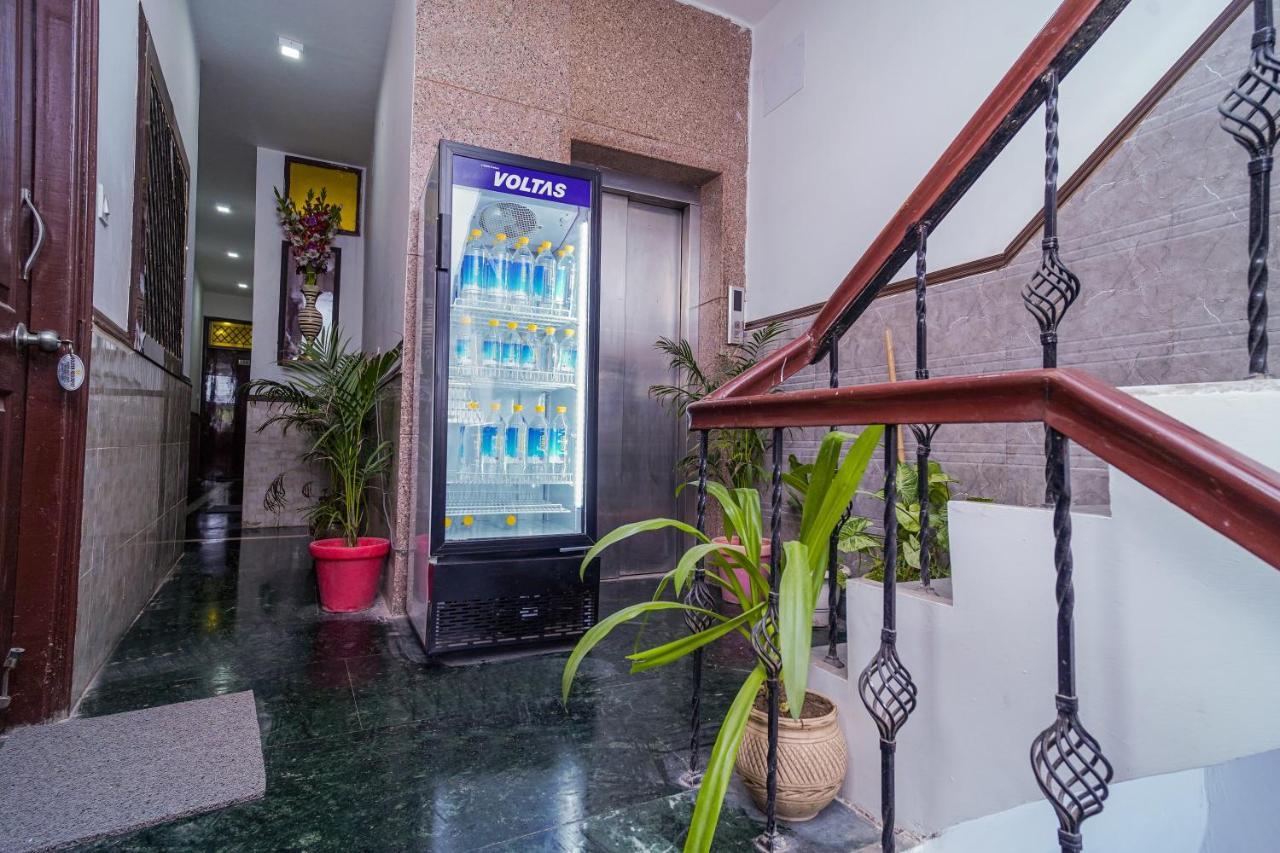 Golden Residency Hotel New Delhi Ngoại thất bức ảnh