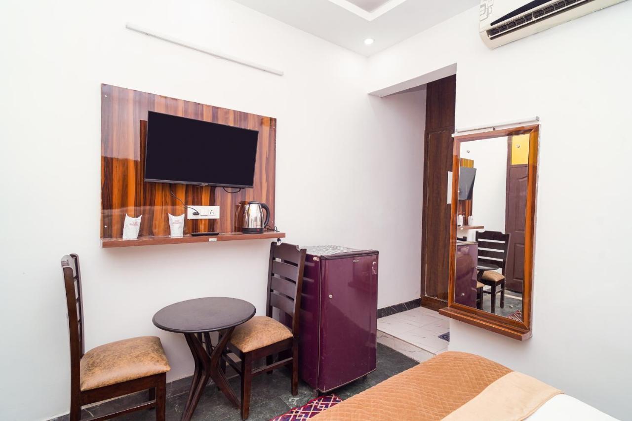Golden Residency Hotel New Delhi Ngoại thất bức ảnh