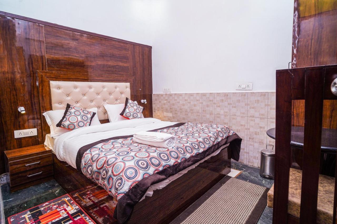 Golden Residency Hotel New Delhi Ngoại thất bức ảnh