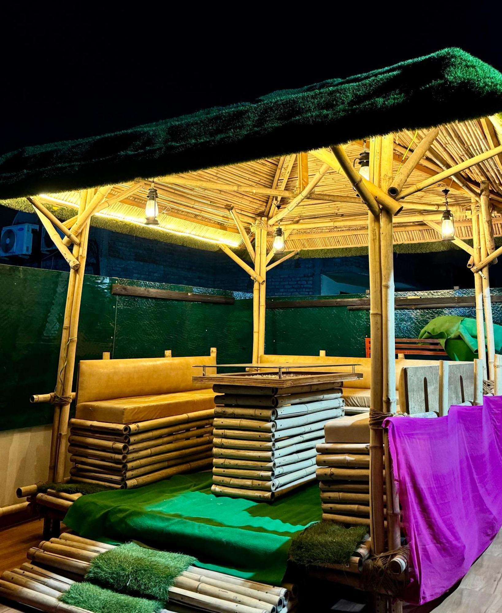 Golden Residency Hotel New Delhi Ngoại thất bức ảnh